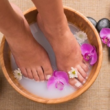 ADDITIONAL services (pedicure)